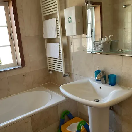 Crals - Casa Da Guilheta Tatil Evi *